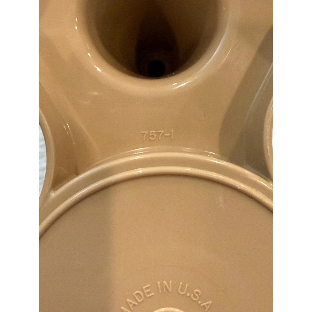 Tupperware vintage condiment